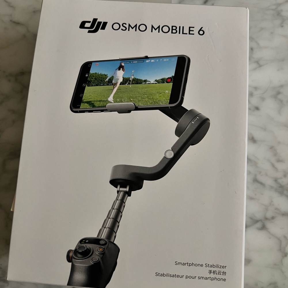 DJI Osmo Mobile 6 Gimbal Smartphone Stabilizer
